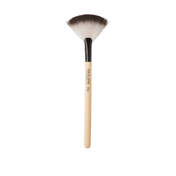 Buy Oriflame Precision Fan Powder Brush